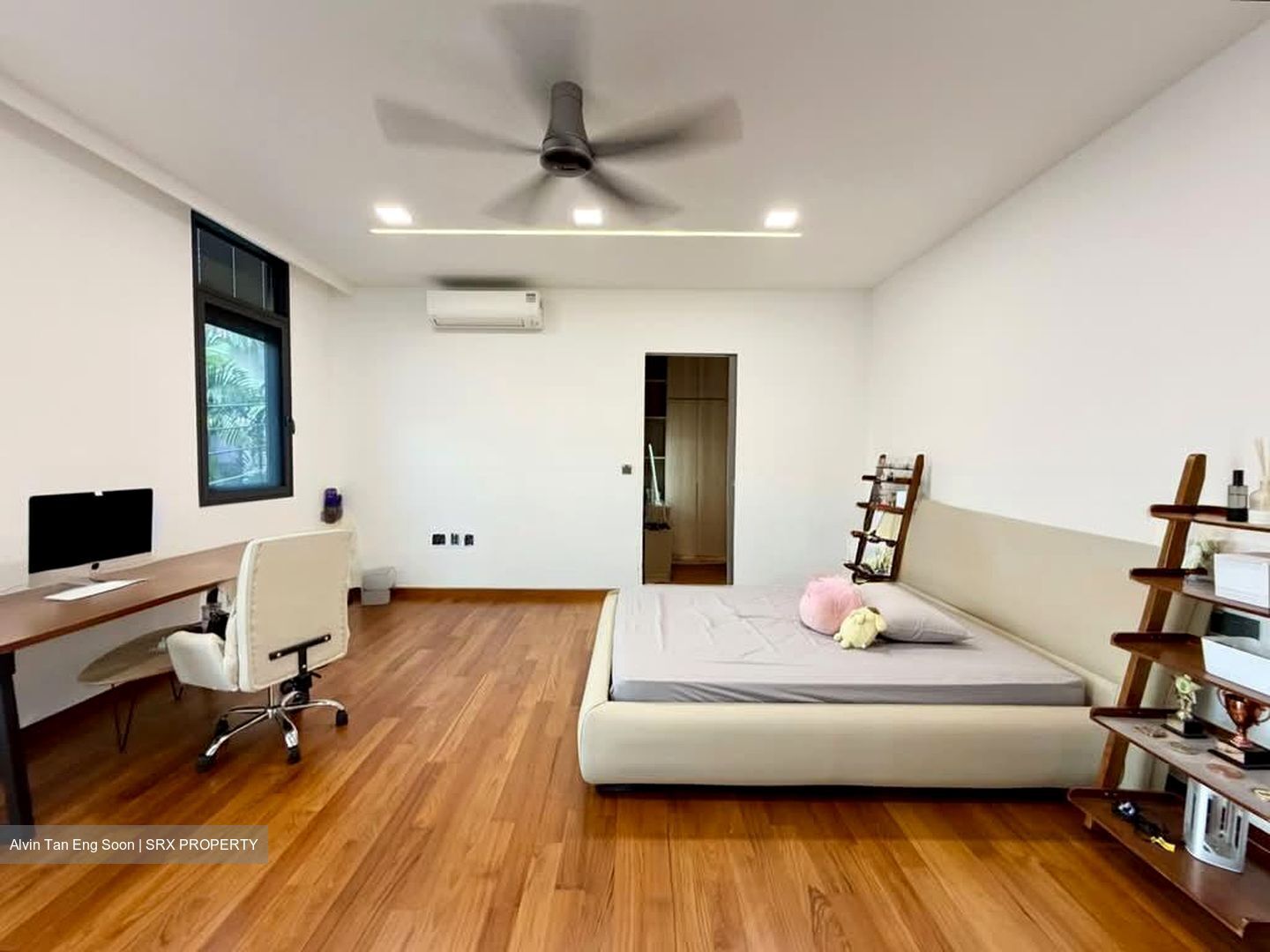 Thomson Hills (D20), Semi-Detached #573955871